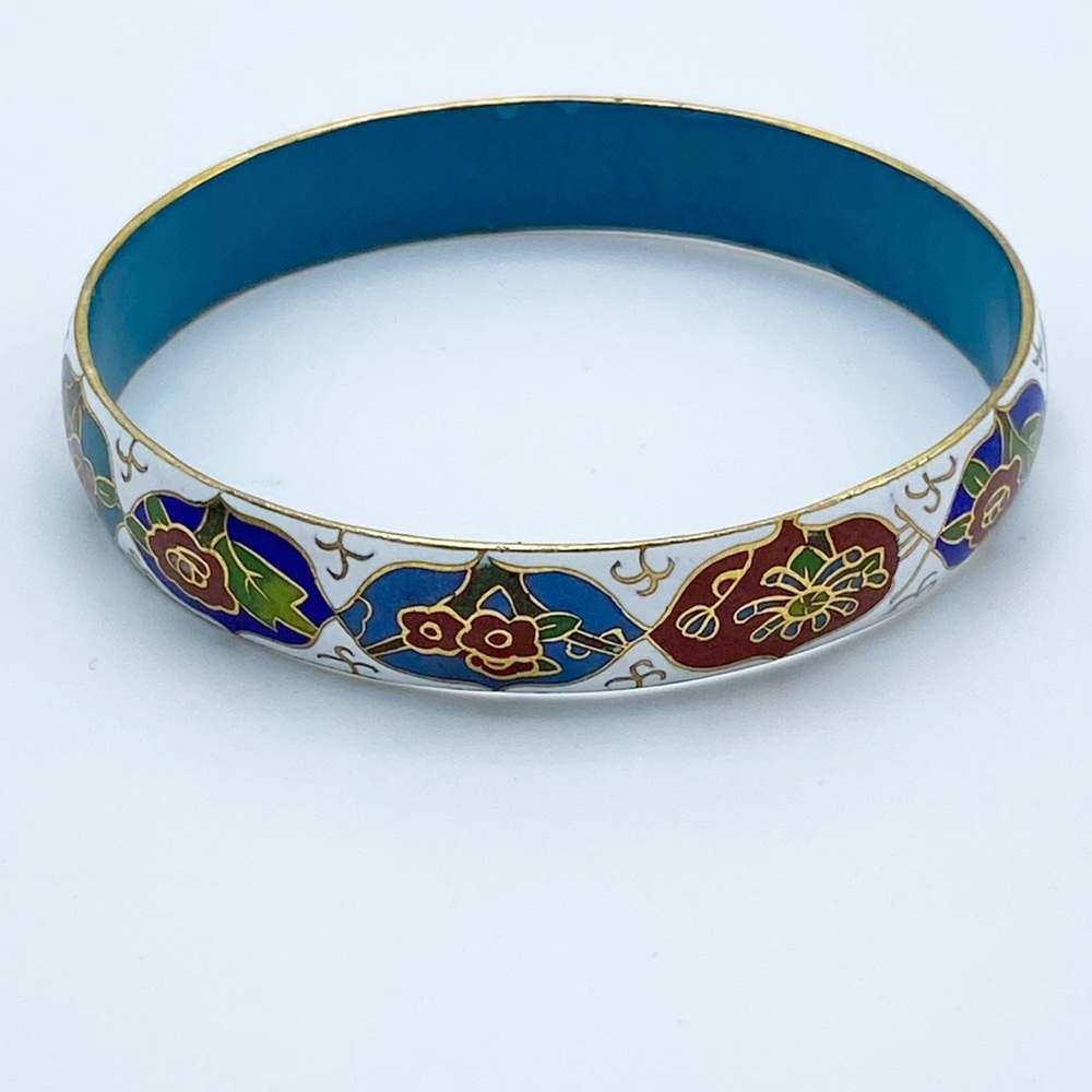 Vintage Cloisonne Flower Enamel Gold Tone Outlines Substantial Bangle Bracelet